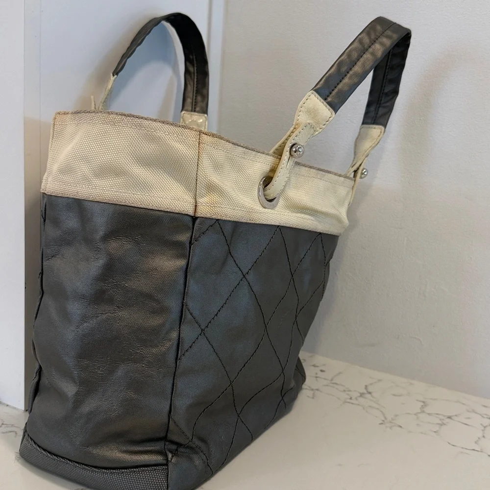 Chanel Tote Bag